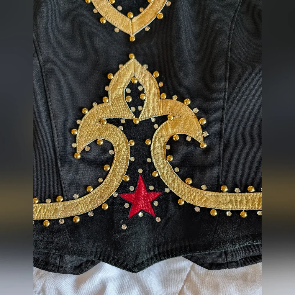 TLC Leather Collection Red Black & Gold Horsemanship Show Studded Rhine Vest - Picture 8 of 10